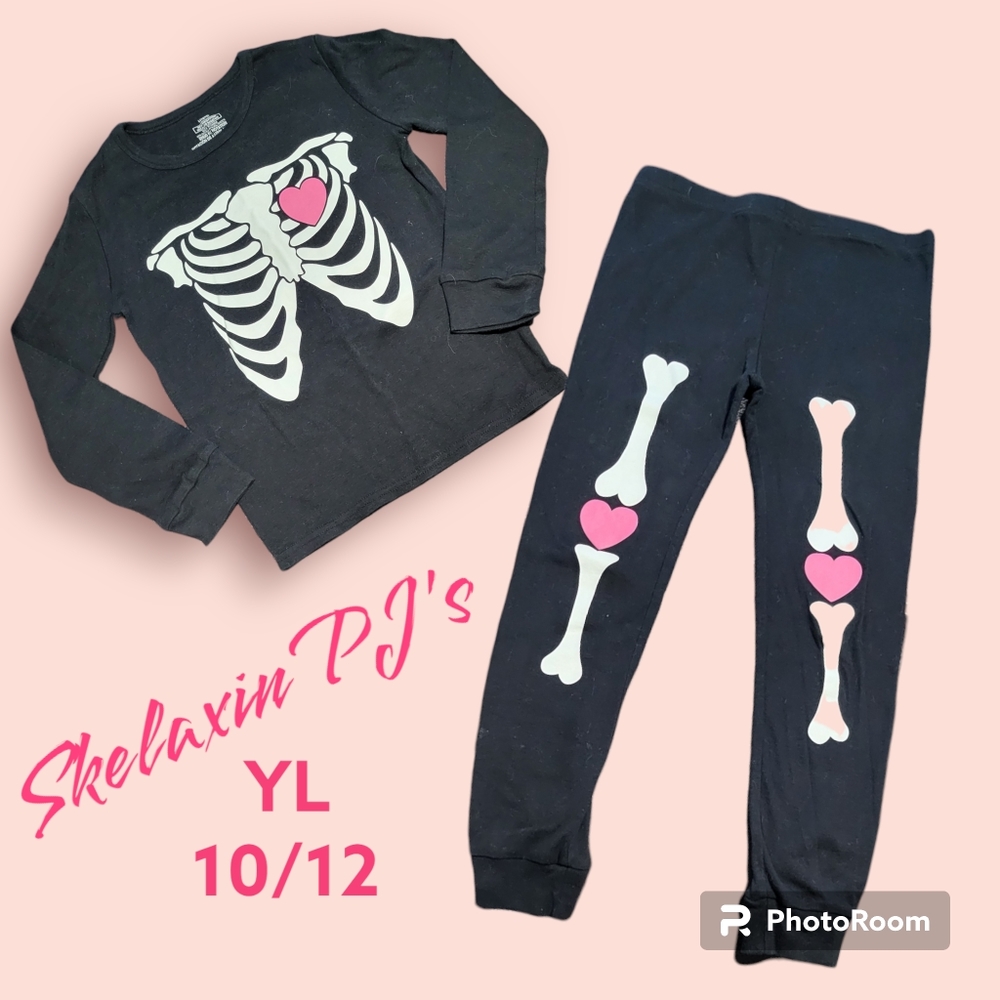 skeleton pajamas Youth Lg